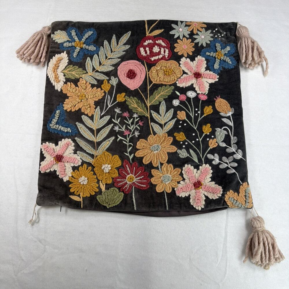 Pottery Barn Jules Embroidered Pillow Cover Black Velvet Floral Boho AS IS